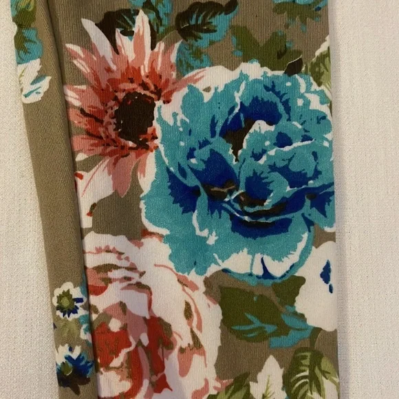 Matching 3pc Set - Picture 8 of 10